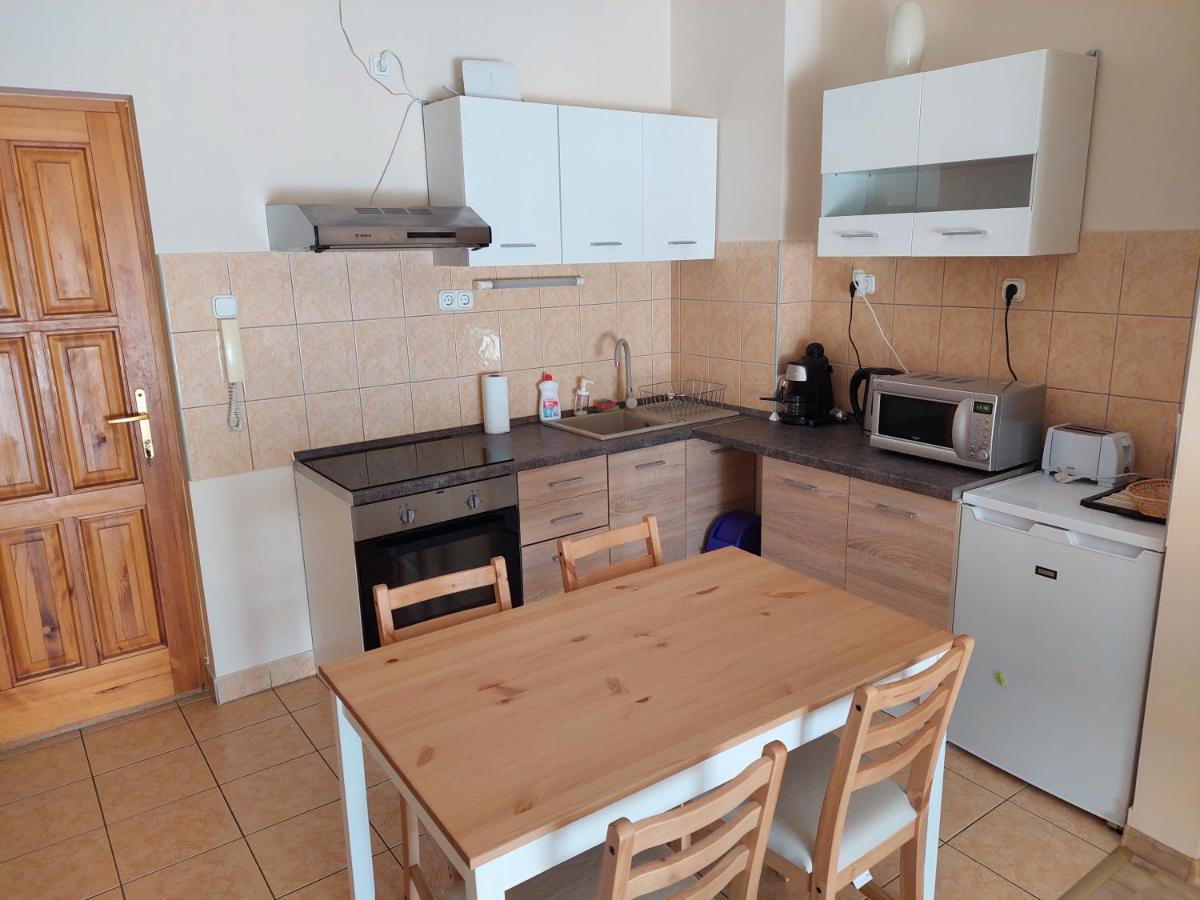 Cserke Napfény Apartman Cserkeszőlő Extérieur photo