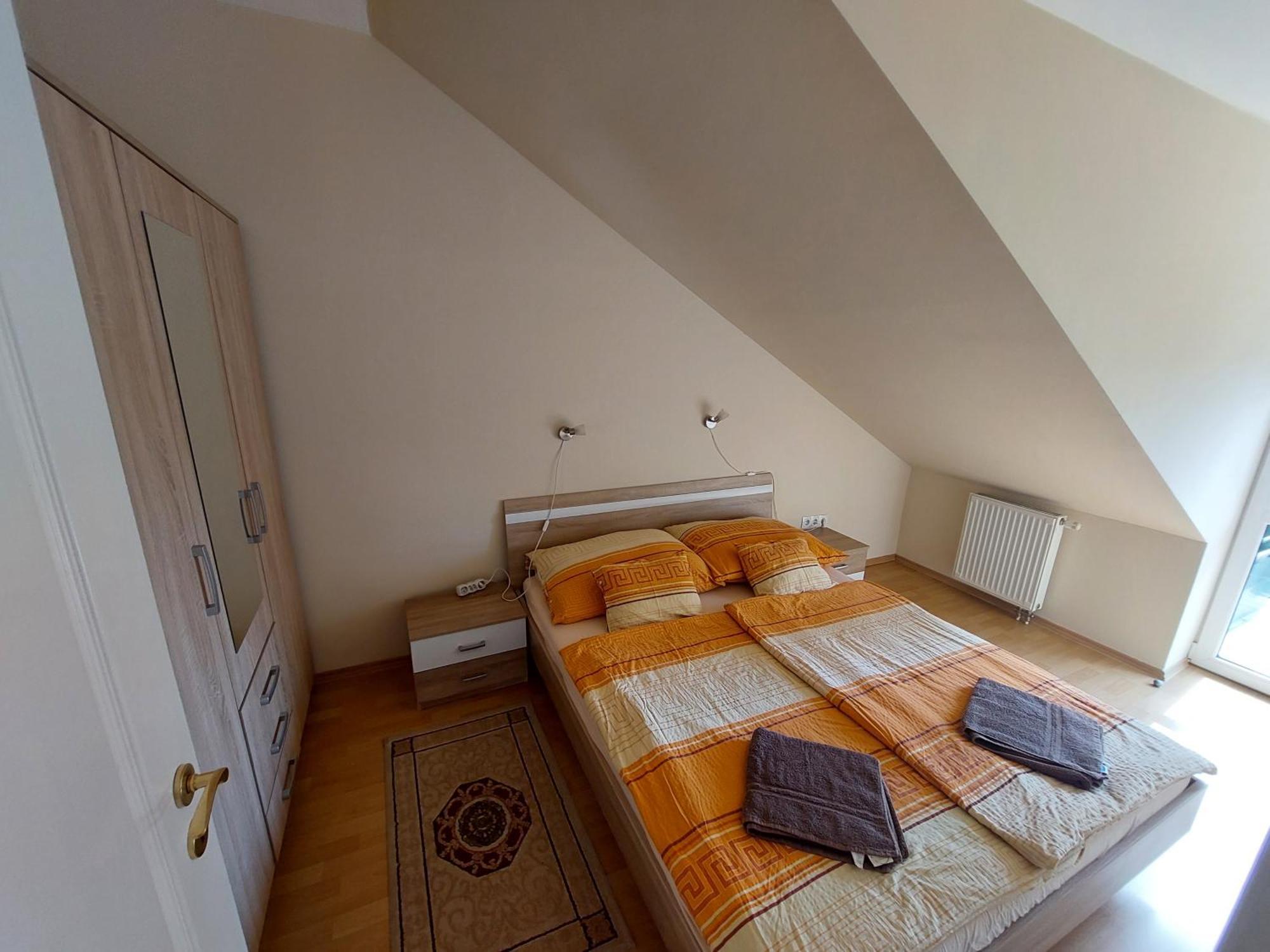 Cserke Napfény Apartman Cserkeszőlő Chambre photo